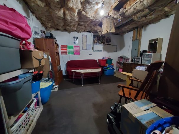 Play Room / AFTER Play Room After, with space to play!